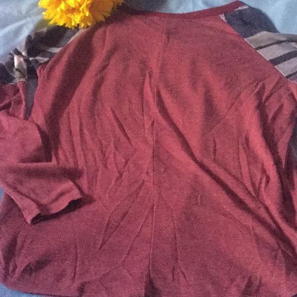 ❌DONATED❌Burgundy Plaid Insert Detail Loose Fit Long Sleeve Top - Picture 6 of 11